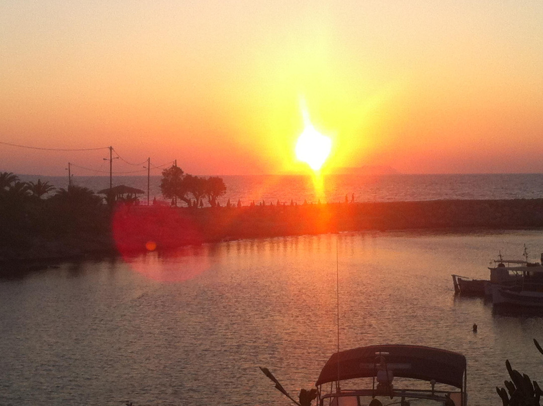 Essence souvenir shop-Sissi必去景点