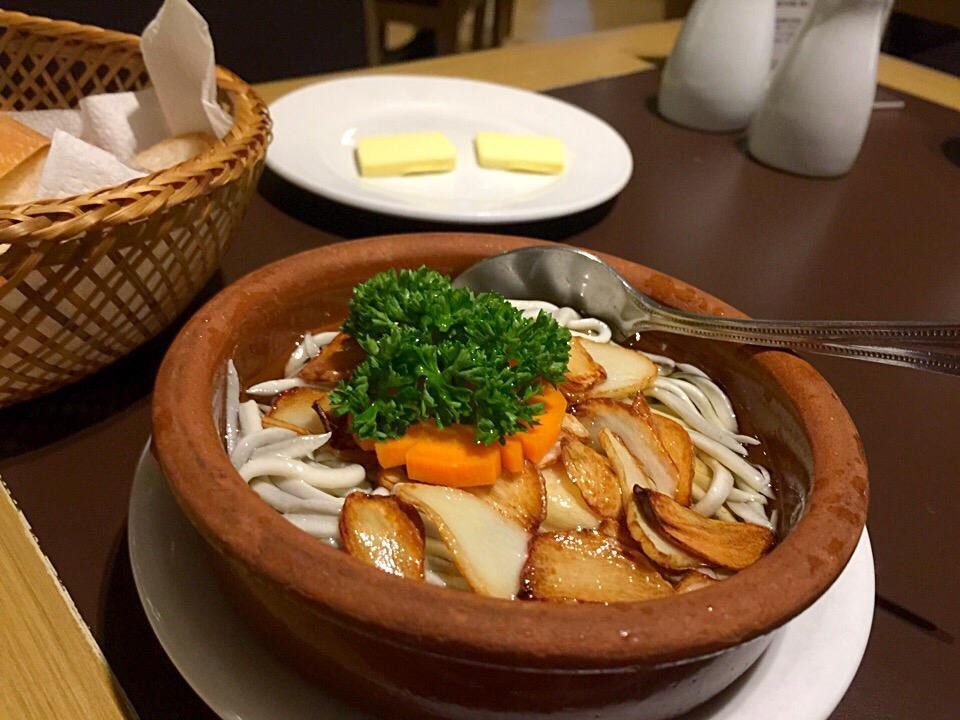 Casa Armas Tapas Bar Y Restaurante