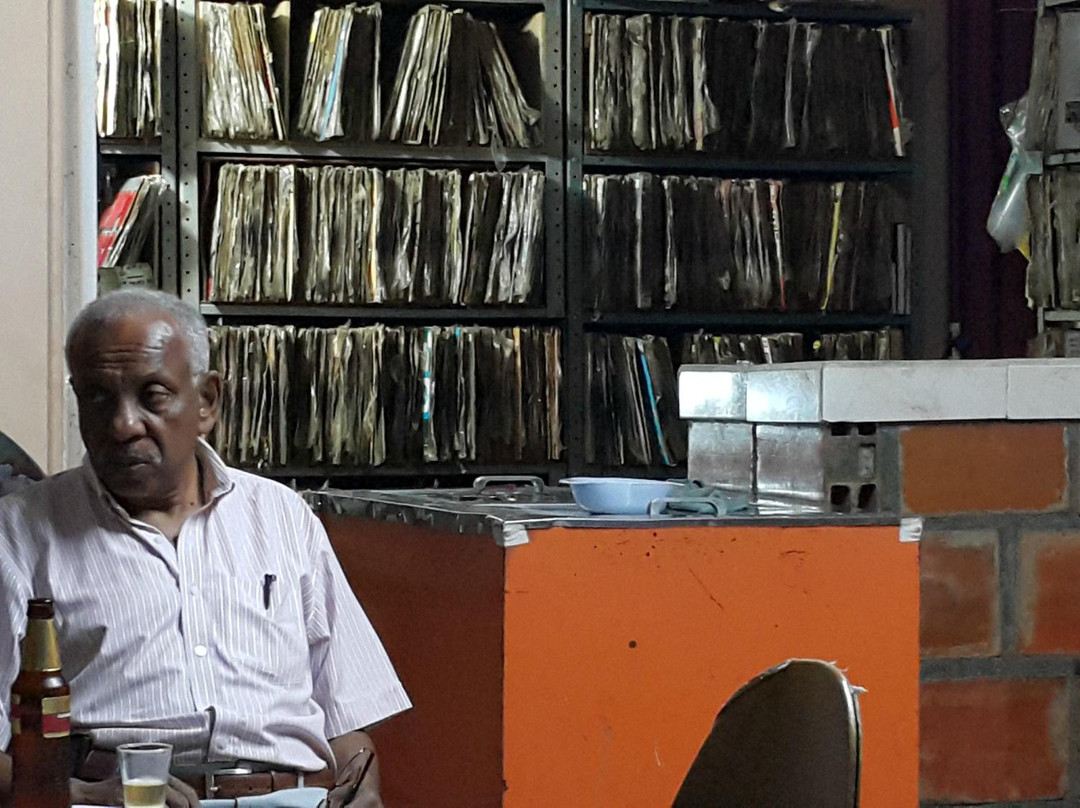 La Esquinita de Pele-亚美尼亚必去景点