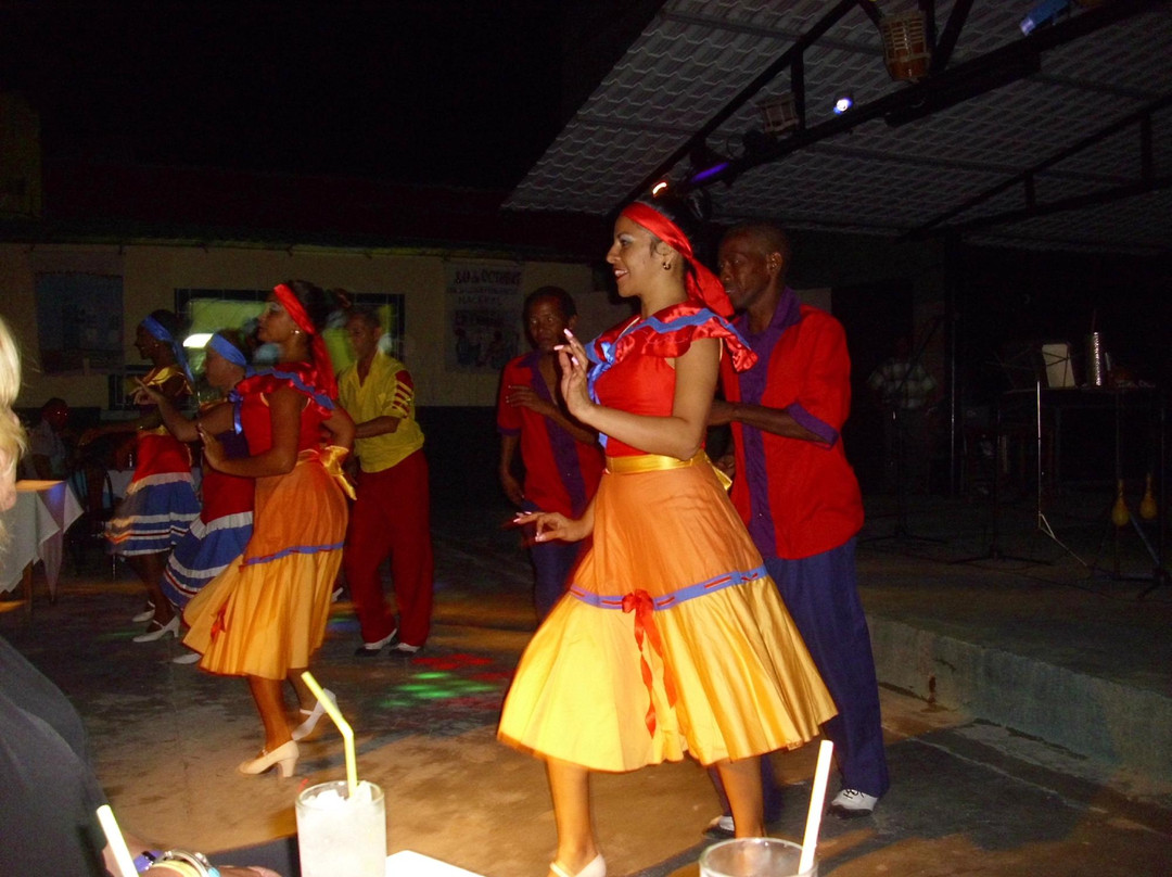 Casa de La Musica Holguin-奥尔金必去景点