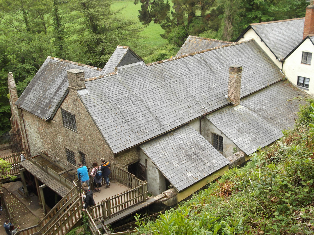 Dunster Working Watermill景点图片
