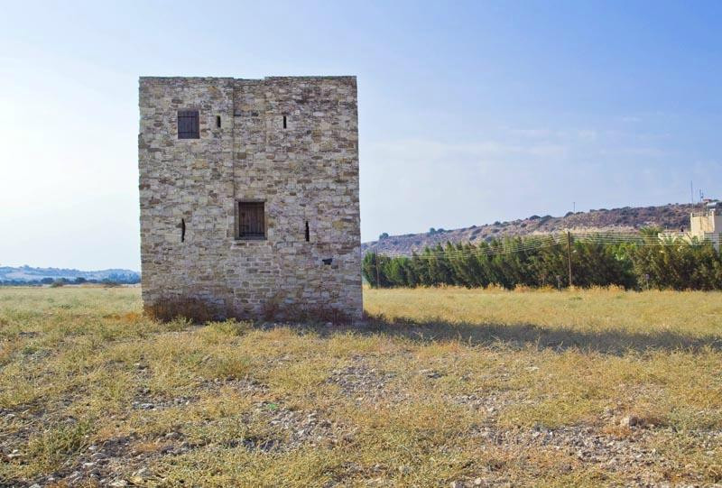 Koulas fort-Alaminos必去景点