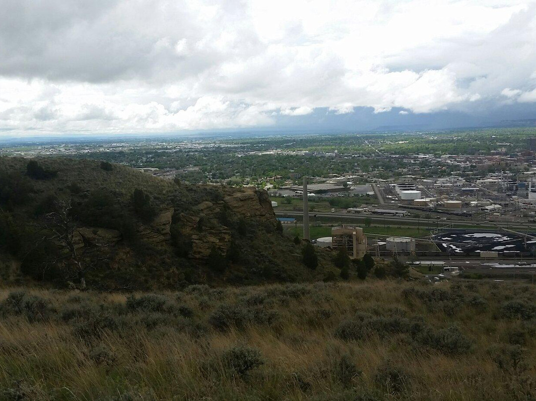 Sacrifice Cliff-比灵斯必去景点