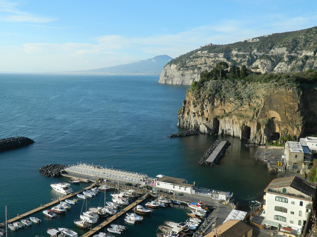 Piano di Sorrento旅游景点-Villa Fondi