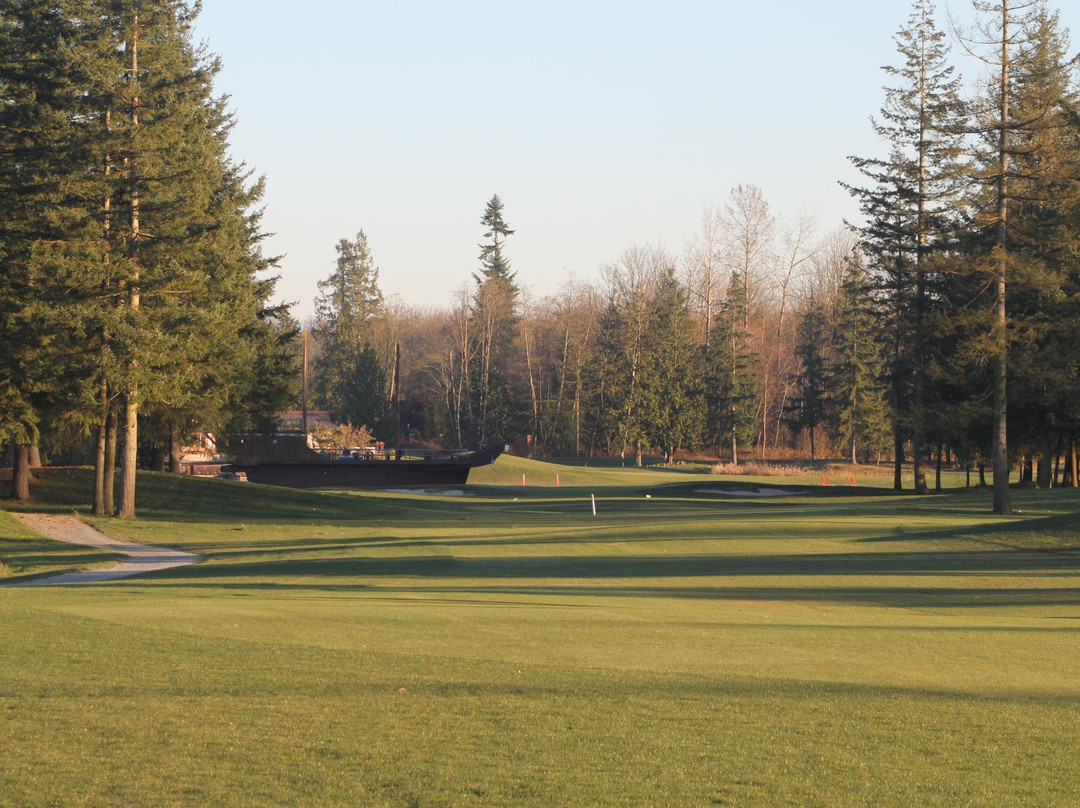 GreenTee Country Club-兰里市必去景点