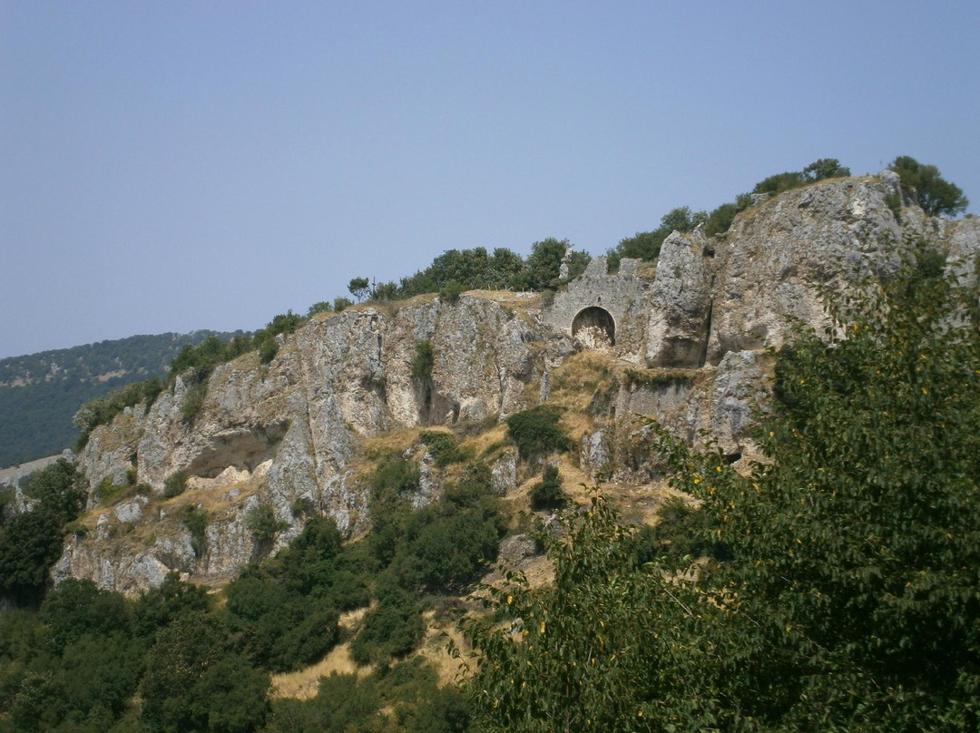 Ruderi di Camerata Vecchia景点图片