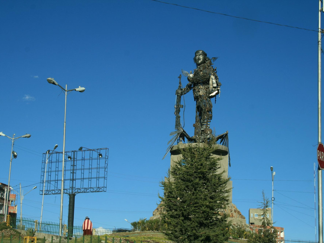 Ernesto Che Guevara Statue-El Alto必去景点