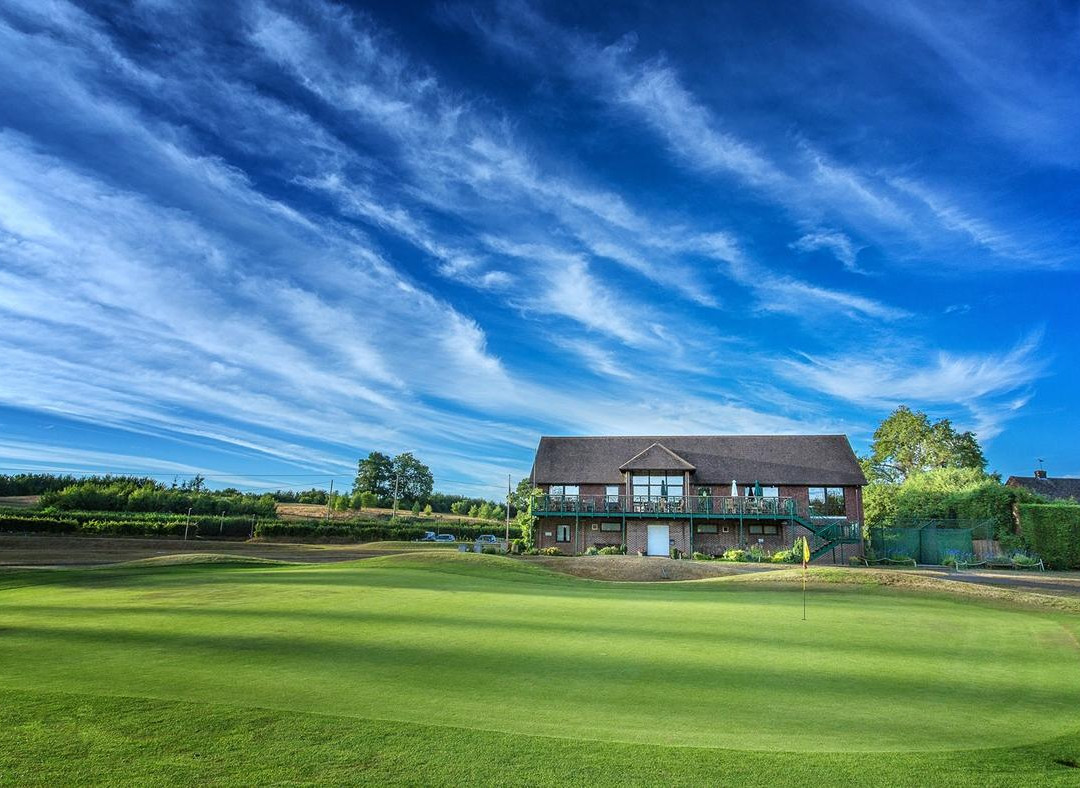 Petersfield Golf Club景点图片