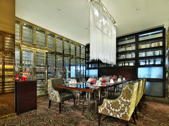 成都新希望高新皇冠假日酒店主图