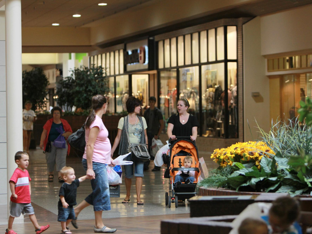 Hilltop Mall-卡尼必去景点