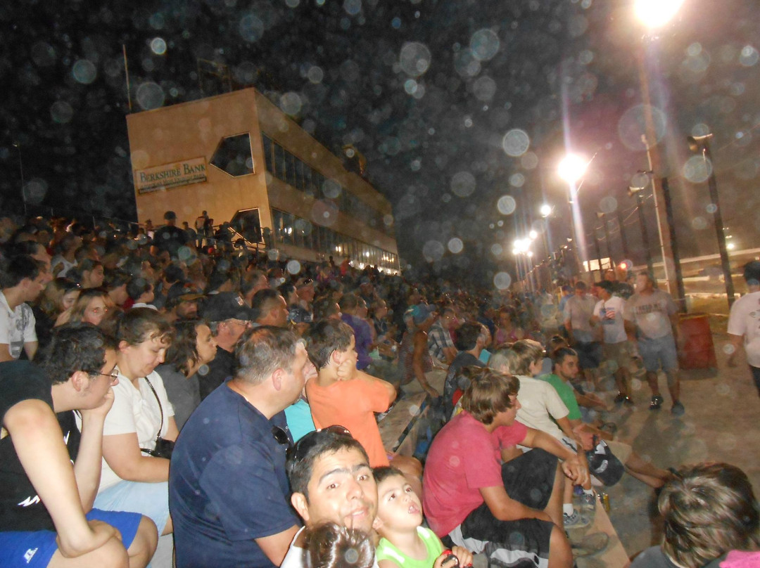 Lebanon I-44 speedway-莱巴嫩必去景点