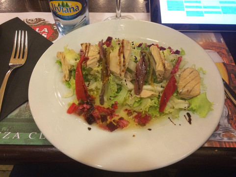 Cerveceria Bruselas-Kairos-潘普洛纳必去景点