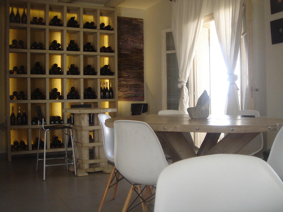 Irakleia餐馆和美食-Speires Wine Bar