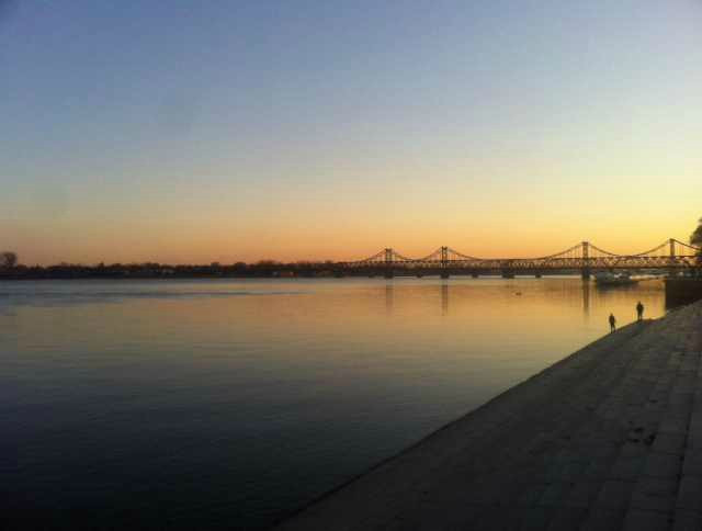 鸭绿江大桥-丹东市必去景点