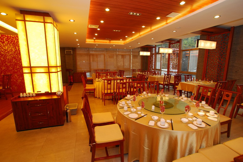 和润世家度假酒店主图