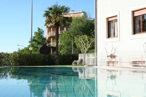 Albergo Villa Bianca-官方