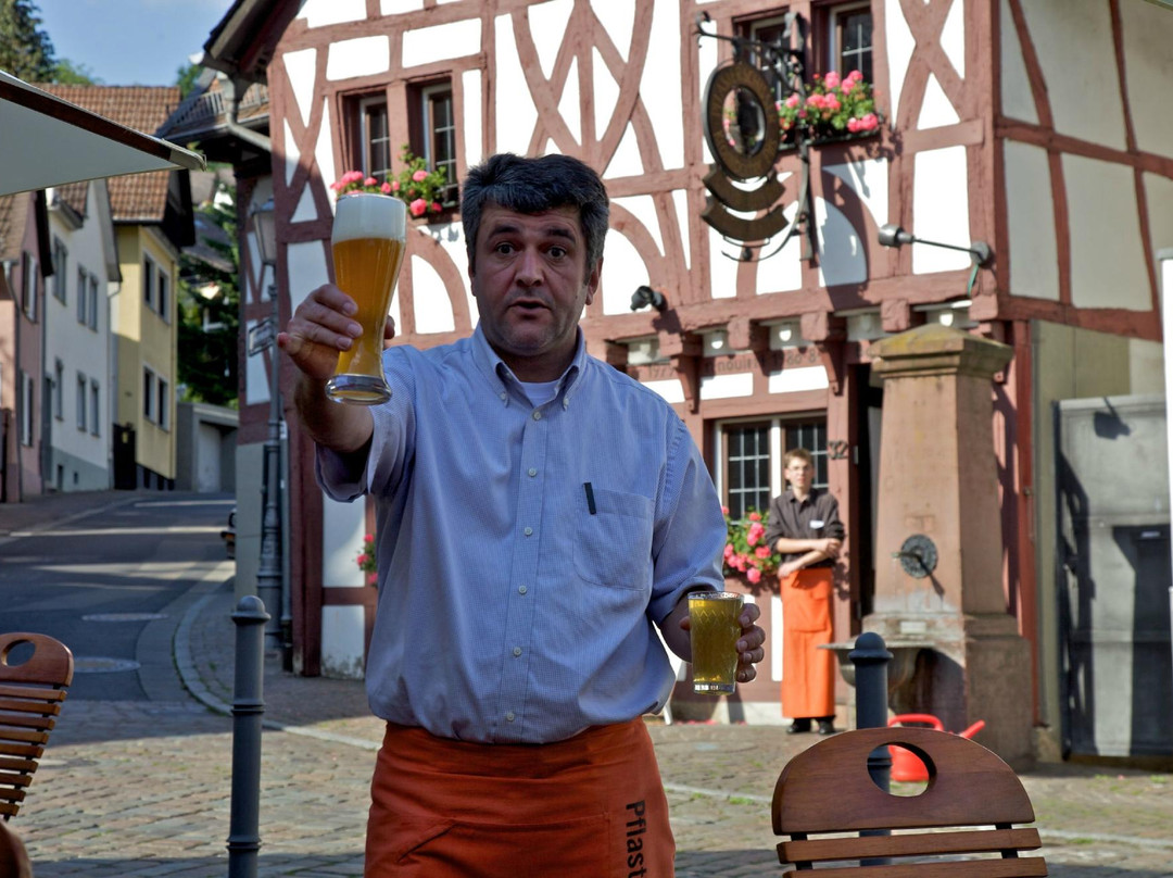 Hotel Zum Taunus主图