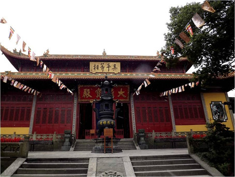 净慈寺-杭州市必去景点