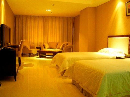 御花园假日金悦酒店主图