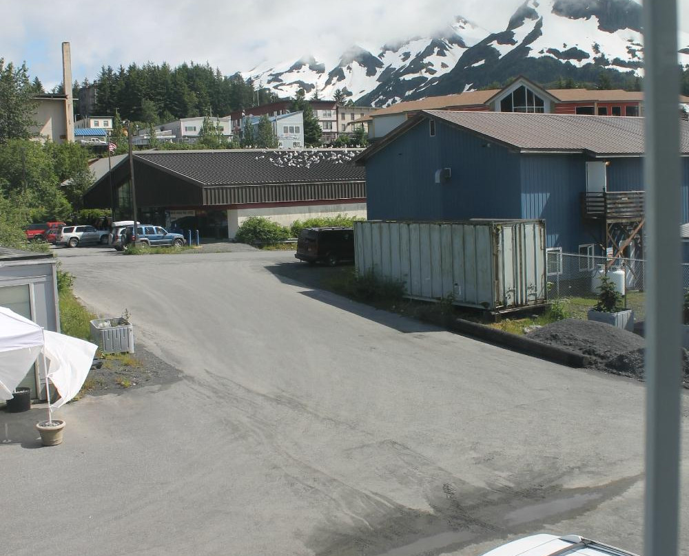 Reluctant Fisherman Inn主图