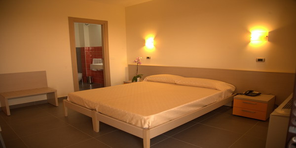 Chiaramonte Gulfi酒店住宿-Iblea Hotel