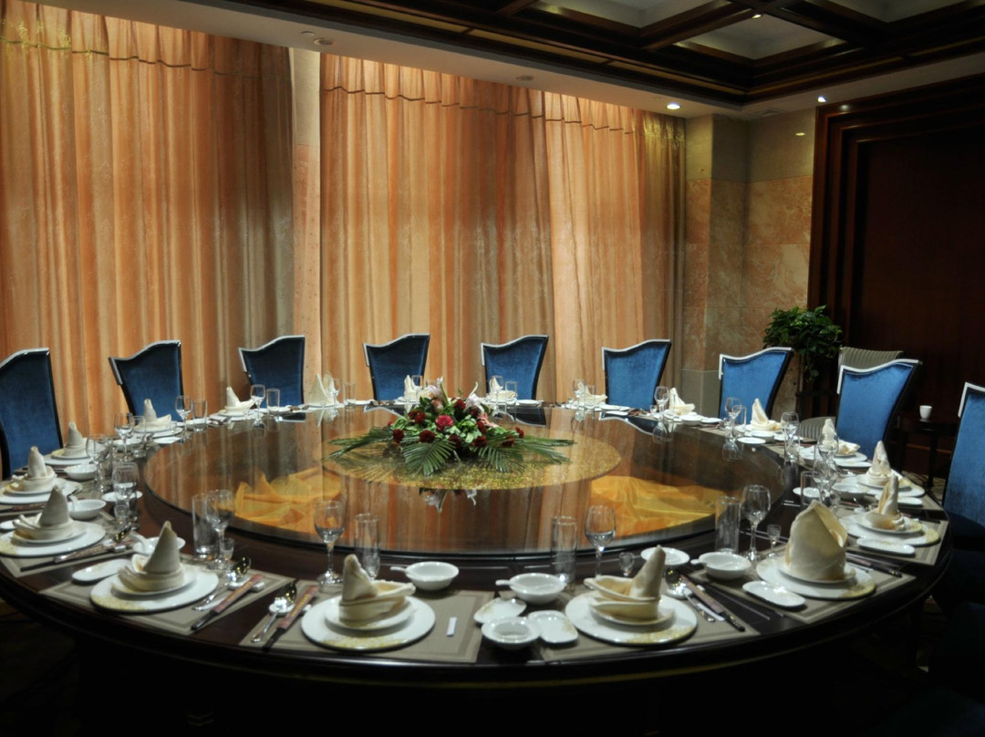 喀什银瑞林国际大酒店主图