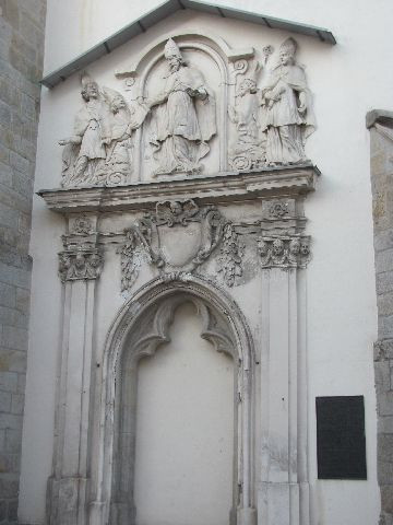 Heilig Grabkirche St. Peter und Paul-Deggendorf必去景点
