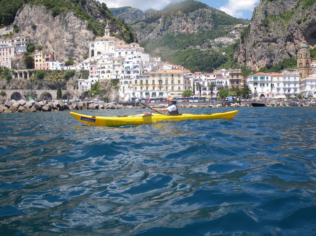 Amalfi Coast Sea Kayak Tours-阿马尔菲必去景点