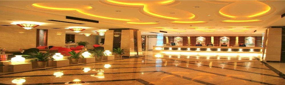 天逸皇冠酒店主图