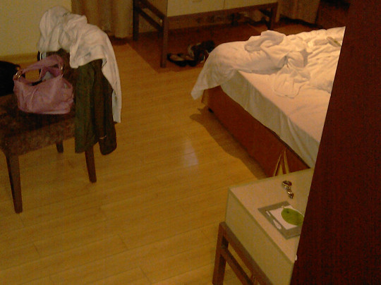 睿弘城际酒店主图