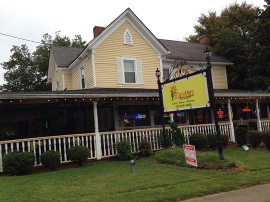 El Taco Azteca Bar and Grill