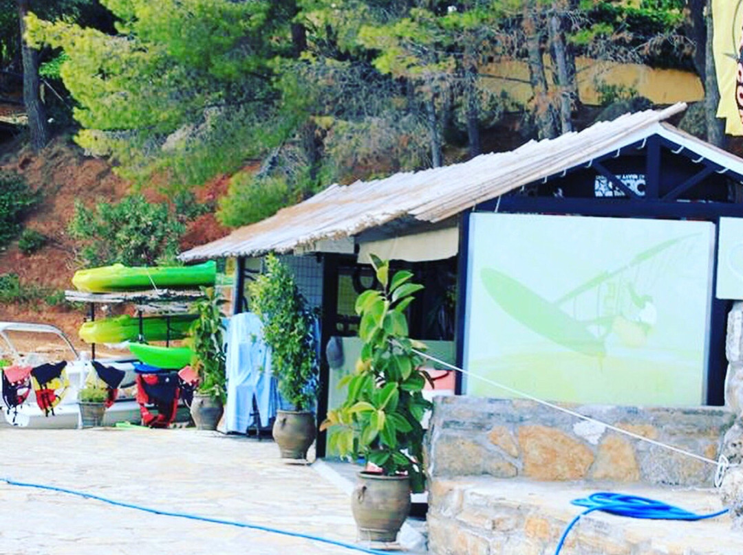 Candia Ski Club景点图片