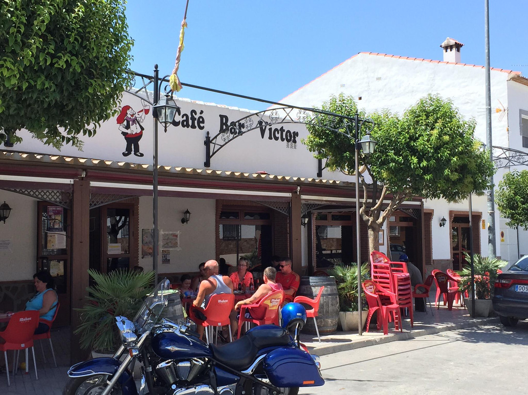 Castillejar餐馆和美食-Cafe Bar Victor