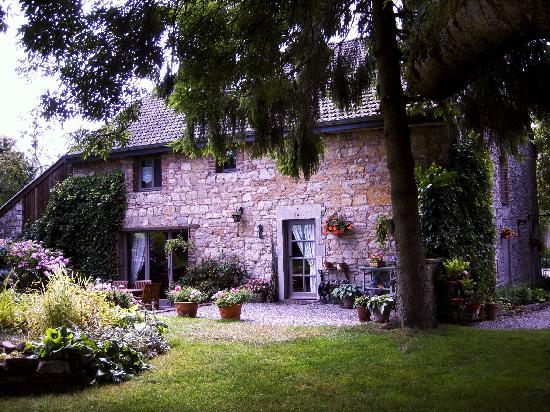 Sous Le Charme B&B-官方