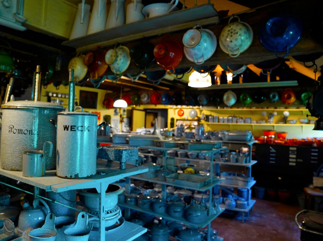 Emaillemuseum “Het Kleine Aadal”-Erp必去景点
