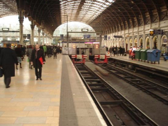 帕丁顿车站-伦敦必去景点