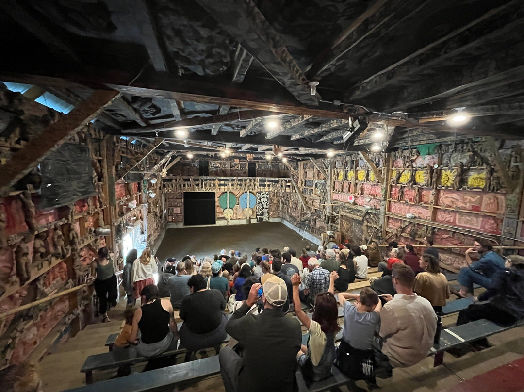 Bread and Puppet Theater景点图片