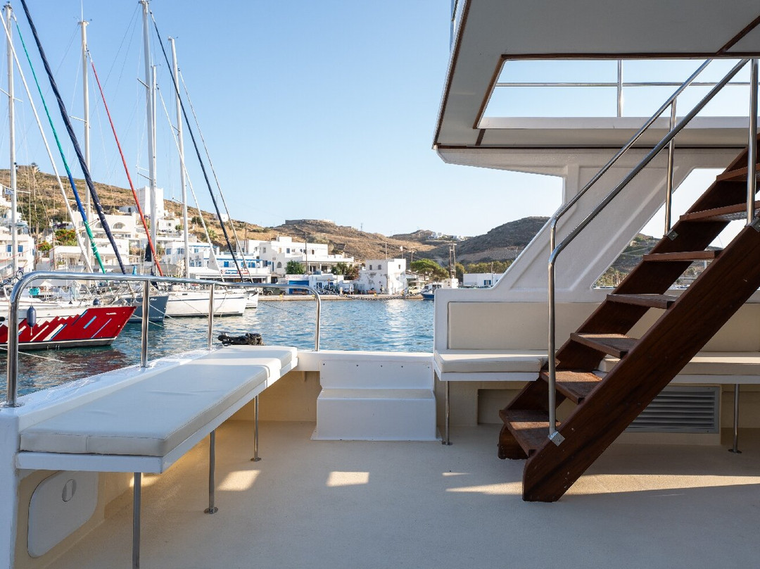 Dream Boat Ios Island-埃欧斯岛必去景点