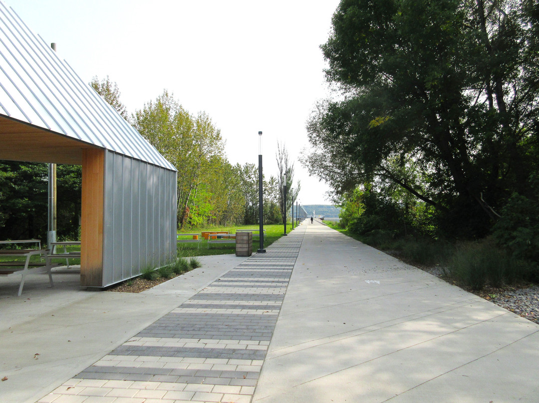 Quai Sainte-Anne-Sainte Anne de Beaupre必去景点