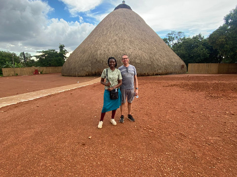 Adventures With Locals-坎帕拉必去景点
