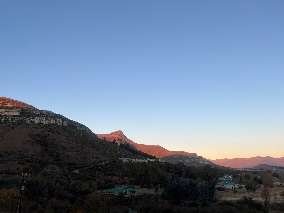 多尔山温泉及会议中心酒店主图