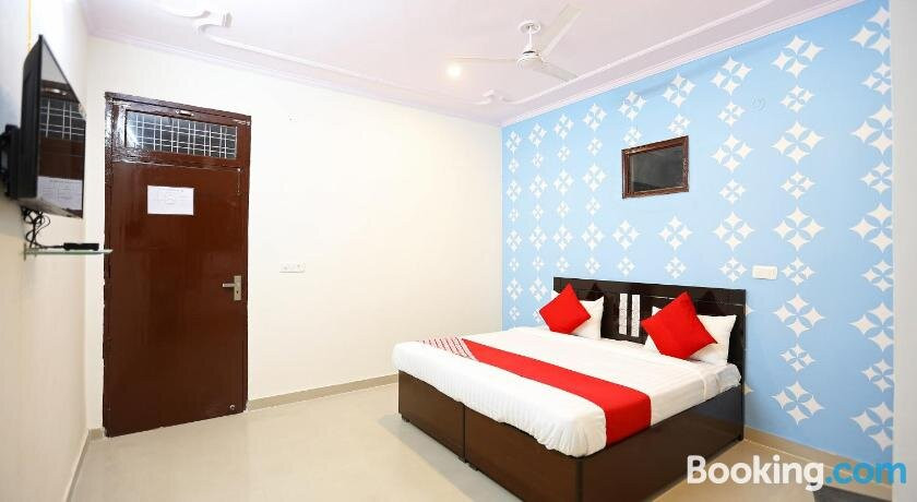 Hotel O Royal Guest House