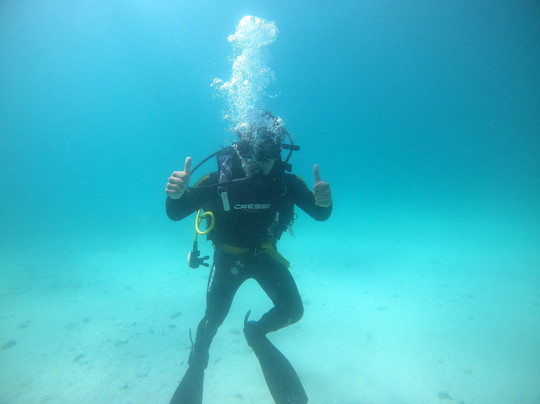 GALAPAGOS IRISNYA-阿约拉港必去景点