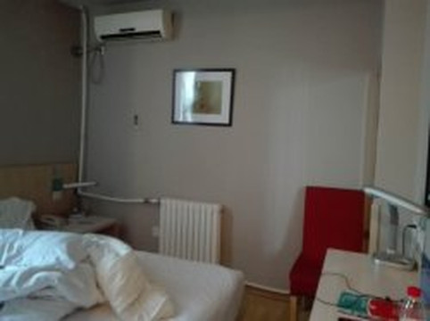 北京楠树草堂酒店（天安门广场前门地铁站店）主图