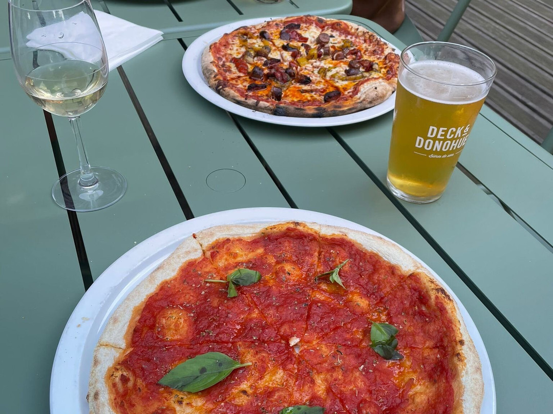 Eklo Hotels Lille主图