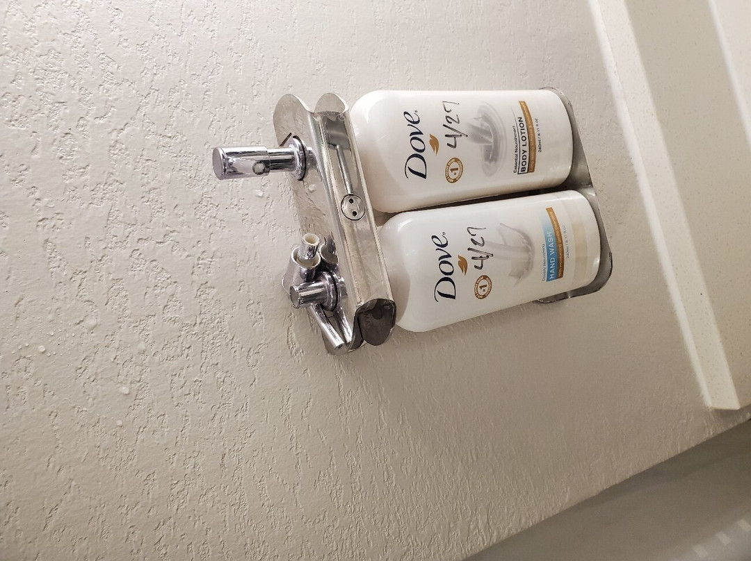 Holiday Inn Express & Suites Clinton By IHG主图