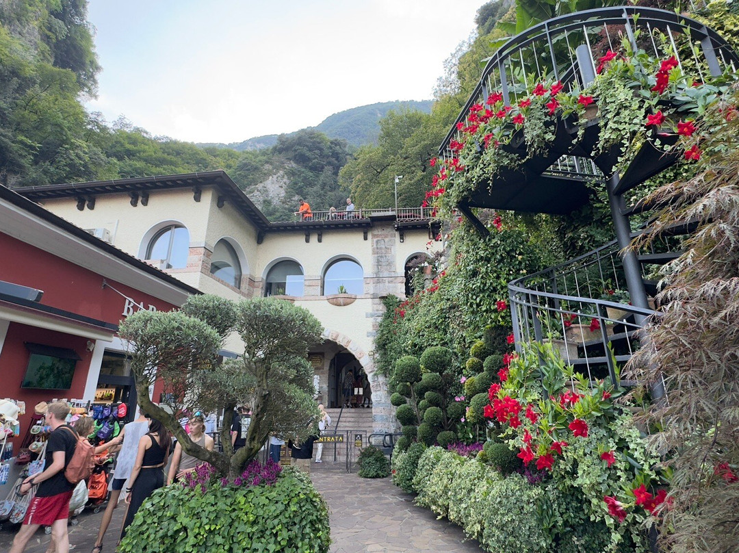 Cascate del Varone景点图片