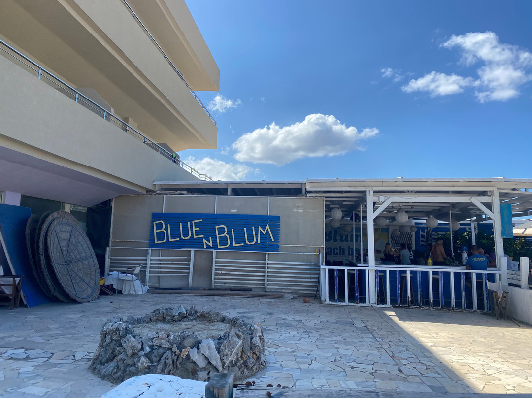 Blue N' Blum Beach Bar-伊拉克利翁必去景点
