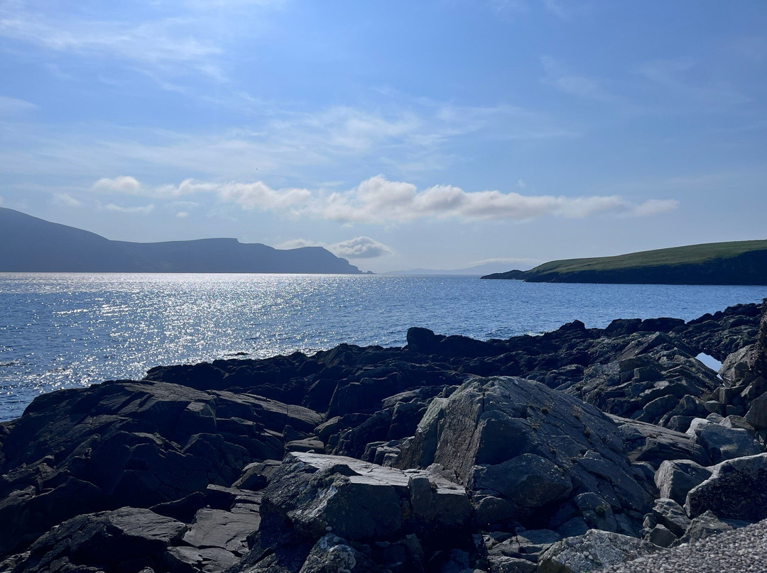 阿基尔岛悬崖酒店主图