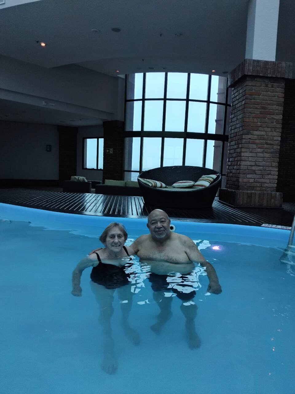 Hilton Porto Alegre-泳池